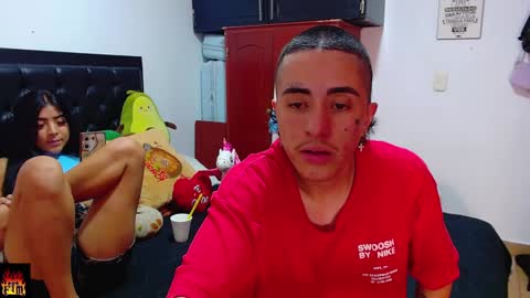 Snapshot of lunay_gutierreez chatting on January 4, 11:38 pm Lunay and mariana PVT OPEN online show from January 4, 11:38 pm