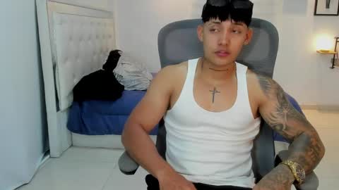 Lunay online show from April 22, 11:28 pm