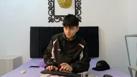 lunaydream online show from June 27, 11:48 am