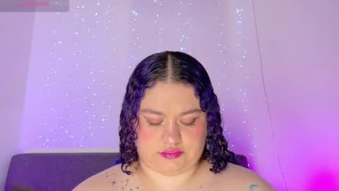 Snapshot of lunitaa_0 chatting on May 11, 12:22 pm L U N I T A online show from May 11, 12:22 pm
