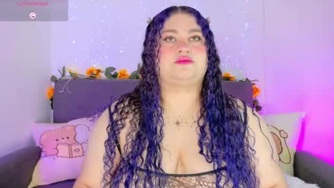 Snapshot of lunitaa_0 chatting on May 14, 11:50 am L U N I T A online show from May 14, 11:50 am
