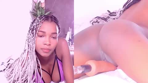 Snapshot of lunna_thomson chatting on October 5, 12:14 pm lunna online show from October 5, 12:14 pm