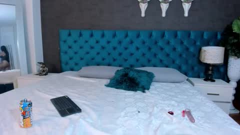 Luna online show from April 30, 3:18 pm