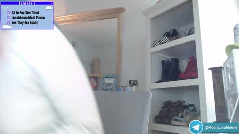 Snapshot of lunobbione chatting on March 23, 8:46 pm Lunobbione online show from March 23, 8:46 pm