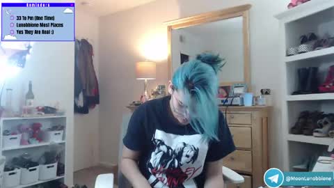 Snapshot of lunobbione chatting on April 16, 4:41 pm Lunobbione online show from April 16, 4:41 pm