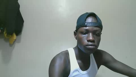 Snapshot of luoislove chatting on October 29, 8:49 am luoislove online show from October 29, 8:49 am