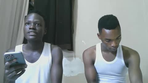 luoislove online show from January 12, 6:35 pm