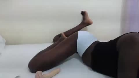 sweet girl online show from March 5, 12:59 am