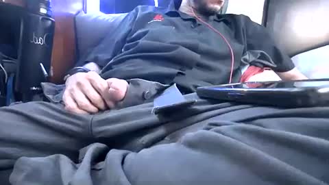 lurkus online show from October 2, 9:27 am