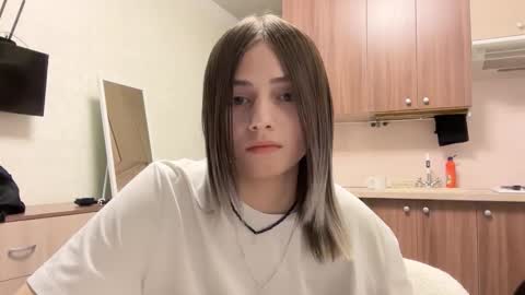 May online show from October 30, 6:30 pm