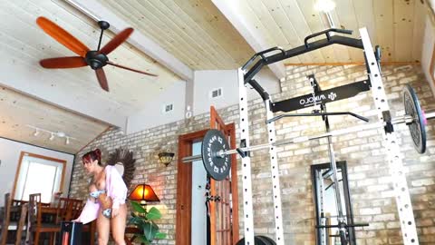 Snapshot of lushianafitness chatting on January 6, 6:41 pm SHOWS ALL MONDAY WEDNESDAYFRIDAYSATURDAY  IN THE MORNING online show from January 6, 6:41 pm