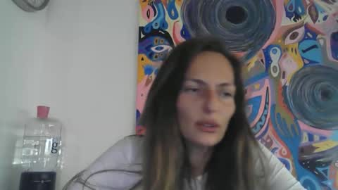 Snapshot of lusisart chatting on May 20, 10:16 pm Lusisart online show from May 20, 10:16 pm