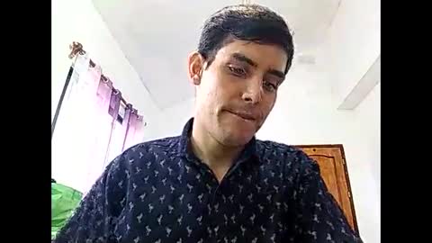 Snapshot of lusrodri chatting on February 17, 6:37 pm Sebastian E. online show from February 17, 6:37 pm