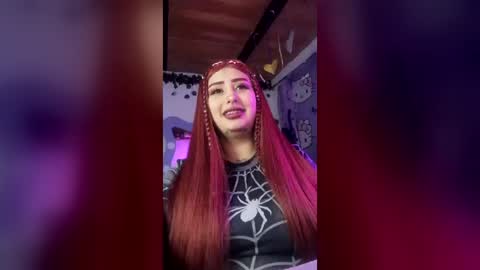 Snapshot of lussyevans_ chatting on August 5, 7:00 am lussyevans_ online show from August 5, 7:00 am