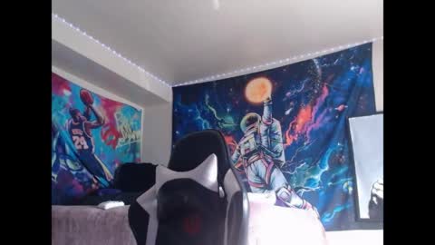 LUST online show from April 22, 9:38 pm