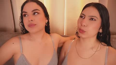 Snapshot of lust_timexxx chatting on May 28, 12:57 pm Gabrielle Lexa online show from May 28, 12:57 pm