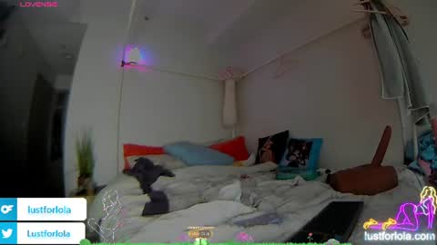 Snapshot of lustforlola chatting on July 28, 1:01 am LOLA online show from July 28, 1:01 am