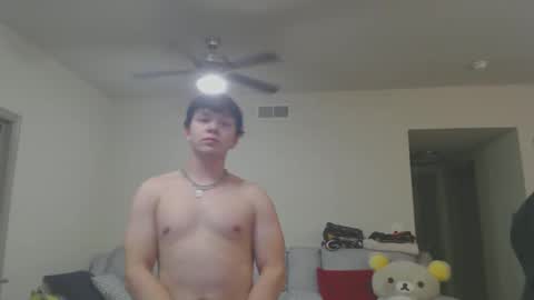 Snapshot of lustfullives chatting on December 15, 6:40 am LustfulLives online show from December 15, 6:40 am