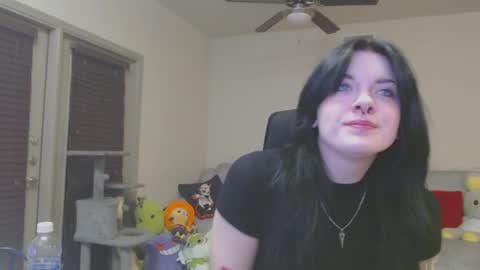 Snapshot of lustfullives chatting on January 2, 2:22 am LustfulLives online show from January 2, 2:22 am