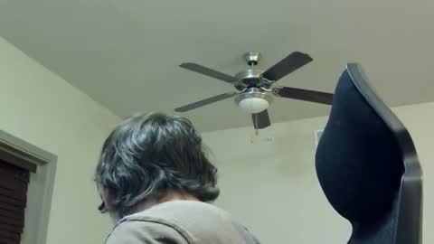 Snapshot of lustfullives chatting on April 11, 10:41 am LustfulLives online show from April 11, 10:41 am