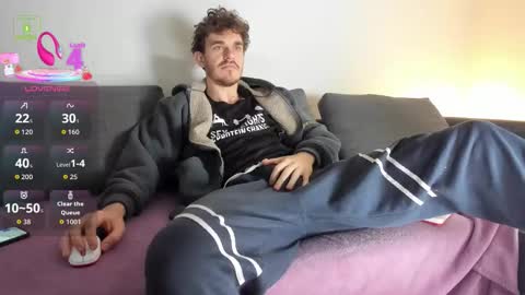 Snapshot of lustfullooking chatting on November 14, 6:12 am lustfullooking online show from November 14, 6:12 am