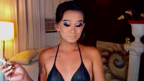 AdriannaFowks online show from April 13, 2:17 am