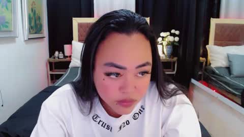 Trina online show from January 9, 11:36 am