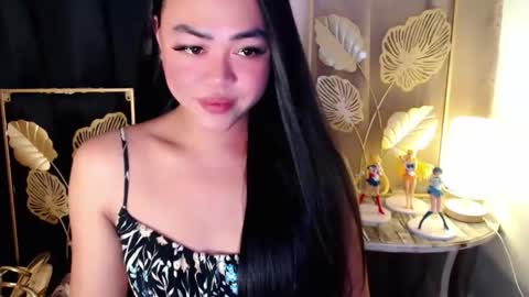 Trina online show from April 21, 1:07 am