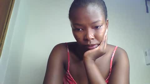 Snapshot of lustrousnerd chatting on September 29, 2:27 am Noreh online show from September 29, 2:27 am