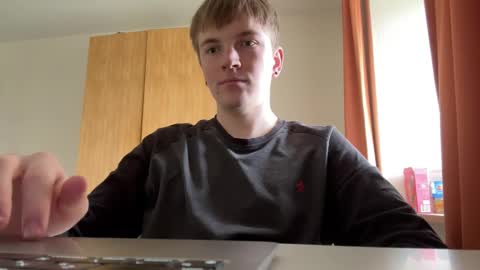 Snapshot of lustviper chatting on October 15, 8:14 am Nik online show from October 15, 8:14 am