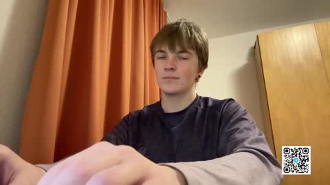 Snapshot of lustviper chatting on December 14, 4:34 pm Nik online show from December 14, 4:34 pm