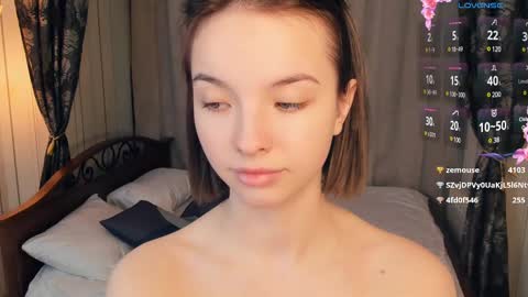 Snapshot of lusty_miss_di chatting on March 1, 1:22 am Isabel online show from March 1, 1:22 am