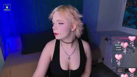 SALLY online show from October 30, 3:35 pm