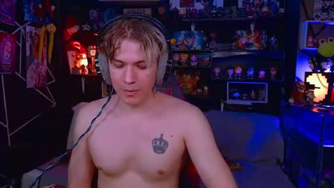 lustymatt online show from February 13, 2:29 am