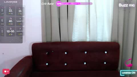 lustyseraphina online show from April 13, 4:07 am