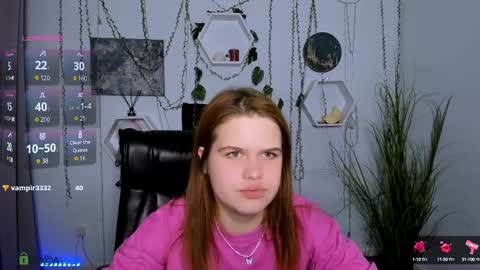 lusy_puff online show from December 4, 3:32 pm