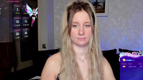 LusyaGreenberg online show from December 9, 9:37 pm