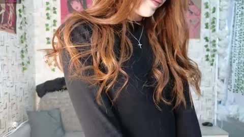 Snapshot of lusypickme chatting on November 21, 6:01 am lusypickme online show from November 21, 6:01 am