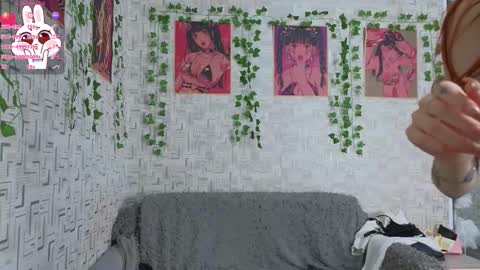 Snapshot of lusypickme chatting on December 1, 5:56 am lusypickme online show from December 1, 5:56 am