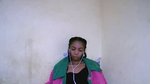 Snapshot of lutchia chatting on September 15, 12:38 pm lutchia online show from September 15, 12:38 pm