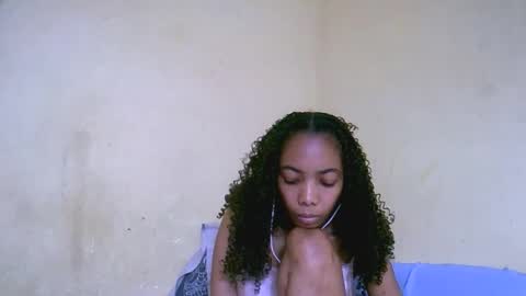 Snapshot of lutchia chatting on September 21, 9:16 pm lutchia online show from September 21, 9:16 pm