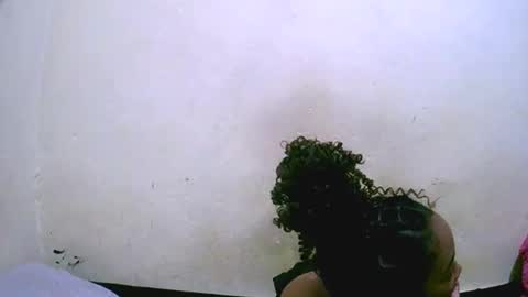 Snapshot of lutchia chatting on September 24, 9:45 am lutchia online show from September 24, 9:45 am