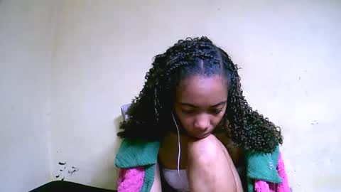 Snapshot of lutchia chatting on September 25, 9:57 am lutchia online show from September 25, 9:57 am