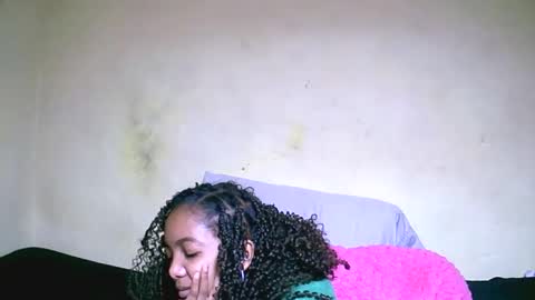 Snapshot of lutchia chatting on September 26, 10:08 am lutchia online show from September 26, 10:08 am