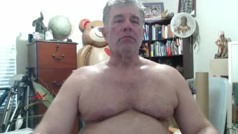 Snapshot of luv2bnakedallthetime chatting on December 20, 10:11 pm Tony online show from December 20, 10:11 pm