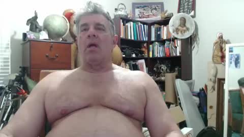 Snapshot of luv2bnakedallthetime chatting on March 4, 11:00 pm Tony online show from March 4, 11:00 pm