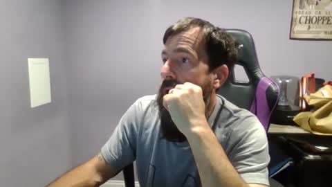 Snapshot of luv2likslit611455 chatting on October 16, 7:20 am Luv2likslit online show from October 16, 7:20 am