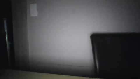 Luv2pleazyou online show from December 18, 10:43 am