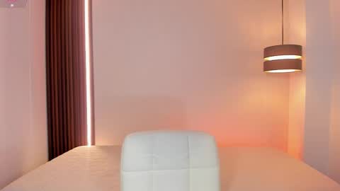 Lu. online show from October 19, 4:07 pm