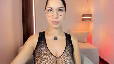 Lu. online show from January 8, 9:50 pm